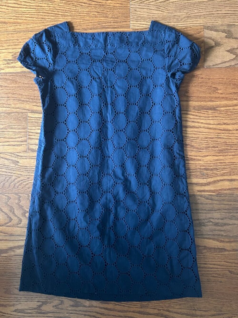 LOFT Ann Taylor Navy Eyelet Cap Sleeve Square Neck Dressn Size 4P Petite in exce - Picture 11 of 13